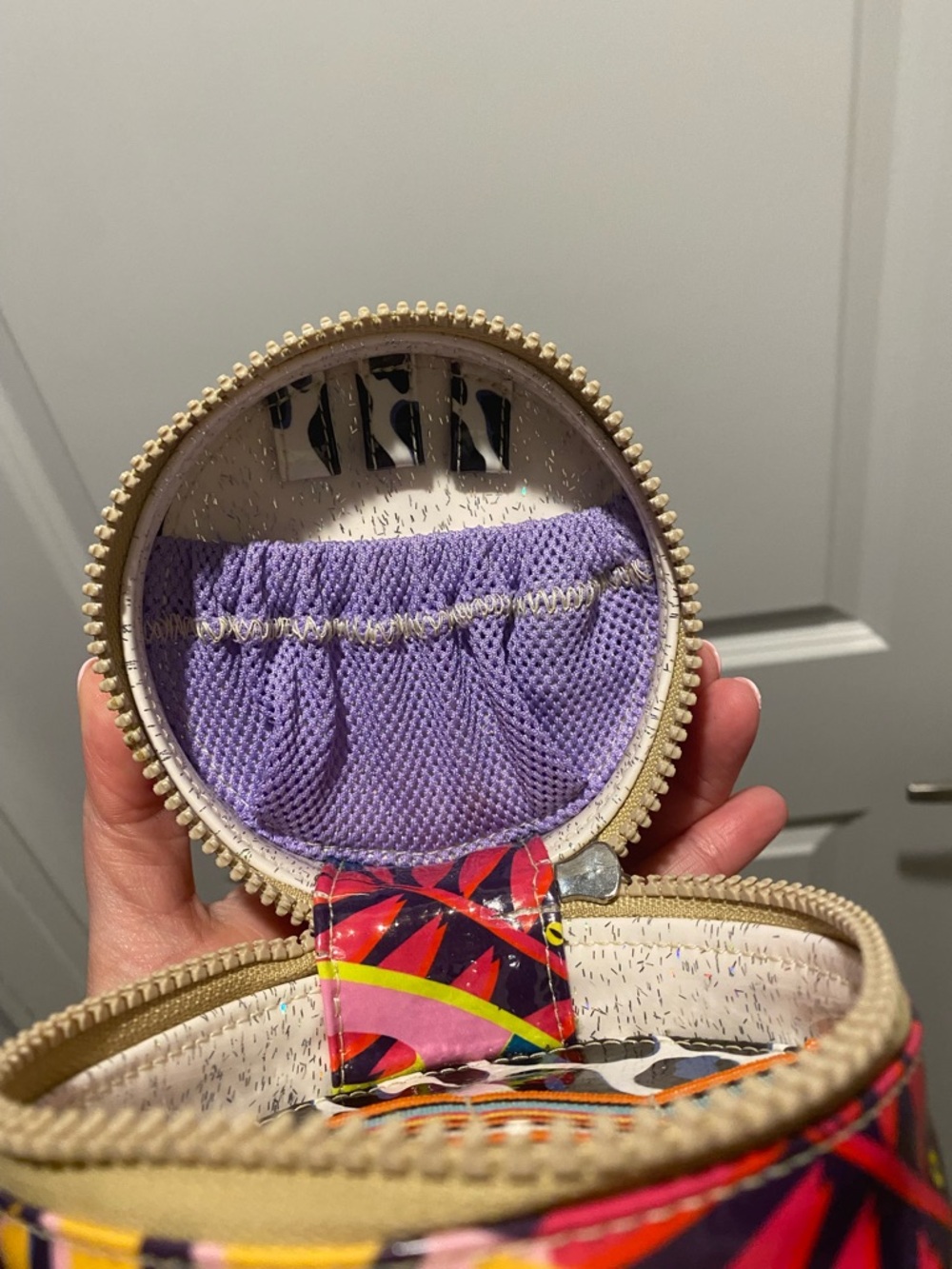 Consuela Travel Jewelry Case - Limited Edition - Noted Flaws in Description - Picture 8 of 11